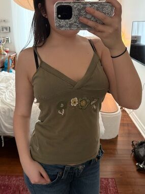 Vintage Point Zero Women’s Olive Green Embroidered V-Neck Tank Top